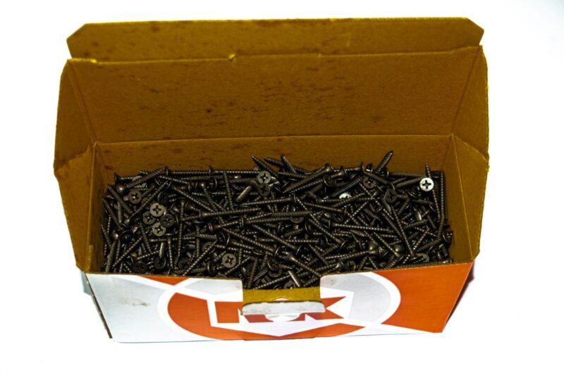 Negrese – suruburi gips carton cu filet des 3.5×35 – 1000buc/cutie