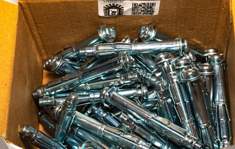 Dibluri Molly Metalice M4x59mm – 100buc/cutie