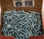 Suruburi Autofiletante Cap Inecat Montaj Feronerie PVC 4x30mm – 500 buc/cutie