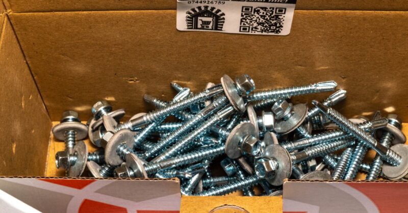 Suruburi Panou Sandwich 90mm Zincat cu Saiba EPDM – 50buc/cutie