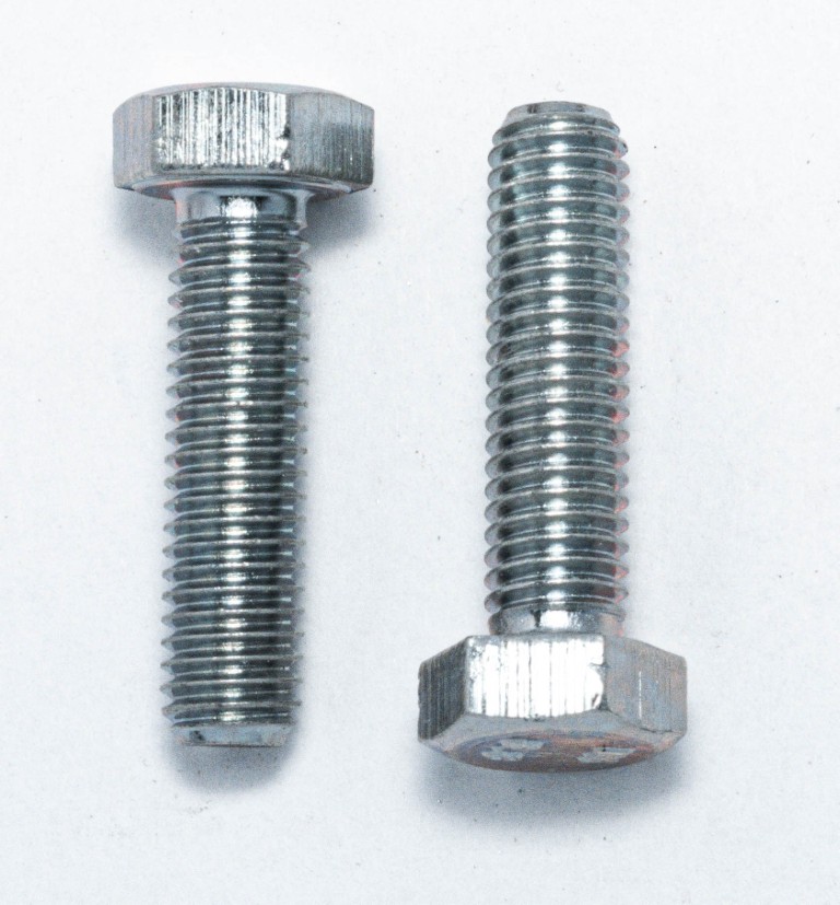 Surub Filet Metric M6x40mm Cap Hexagonal DIN 933 Gr.8.8 - 150buc/cutie Surub Filet Metric M6x40mm Cap Hexagonal DIN 933 Gr.8.8 - 150buc/cutie